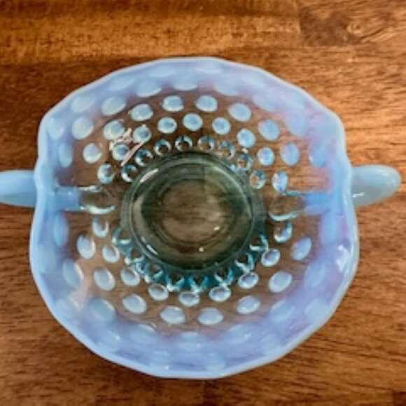 Fenton‎ Hobnail Opalescent Blue Glass Candy Dish Vintage Baby Blue Ruffled Bowl - Picture 3 of 5